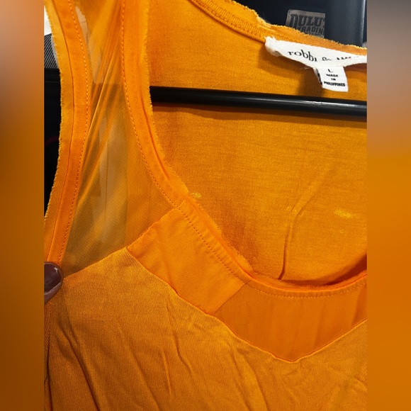Orange Tanktop with detailing - Picture 3 of 4